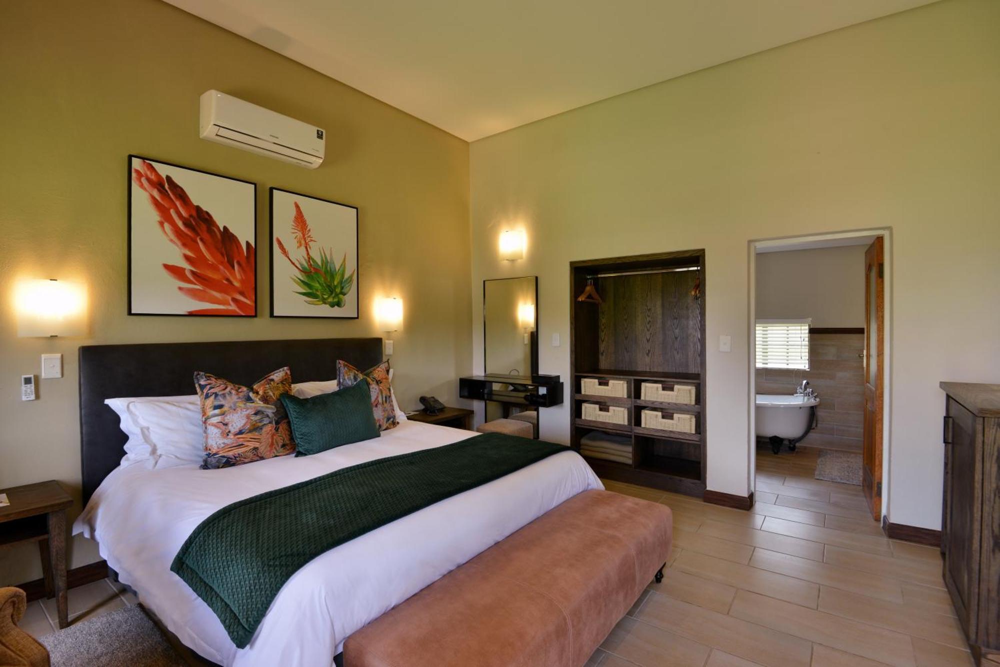 African Hills Safari Lodge & Spa ماغاليسبورغ المظهر الخارجي الصورة