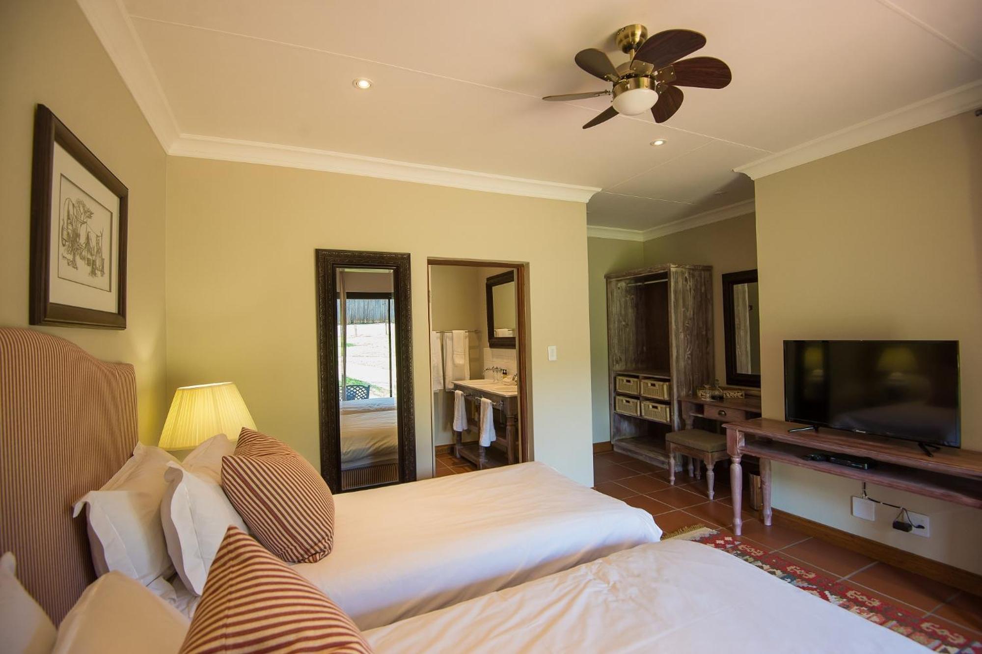 African Hills Safari Lodge & Spa ماغاليسبورغ المظهر الخارجي الصورة